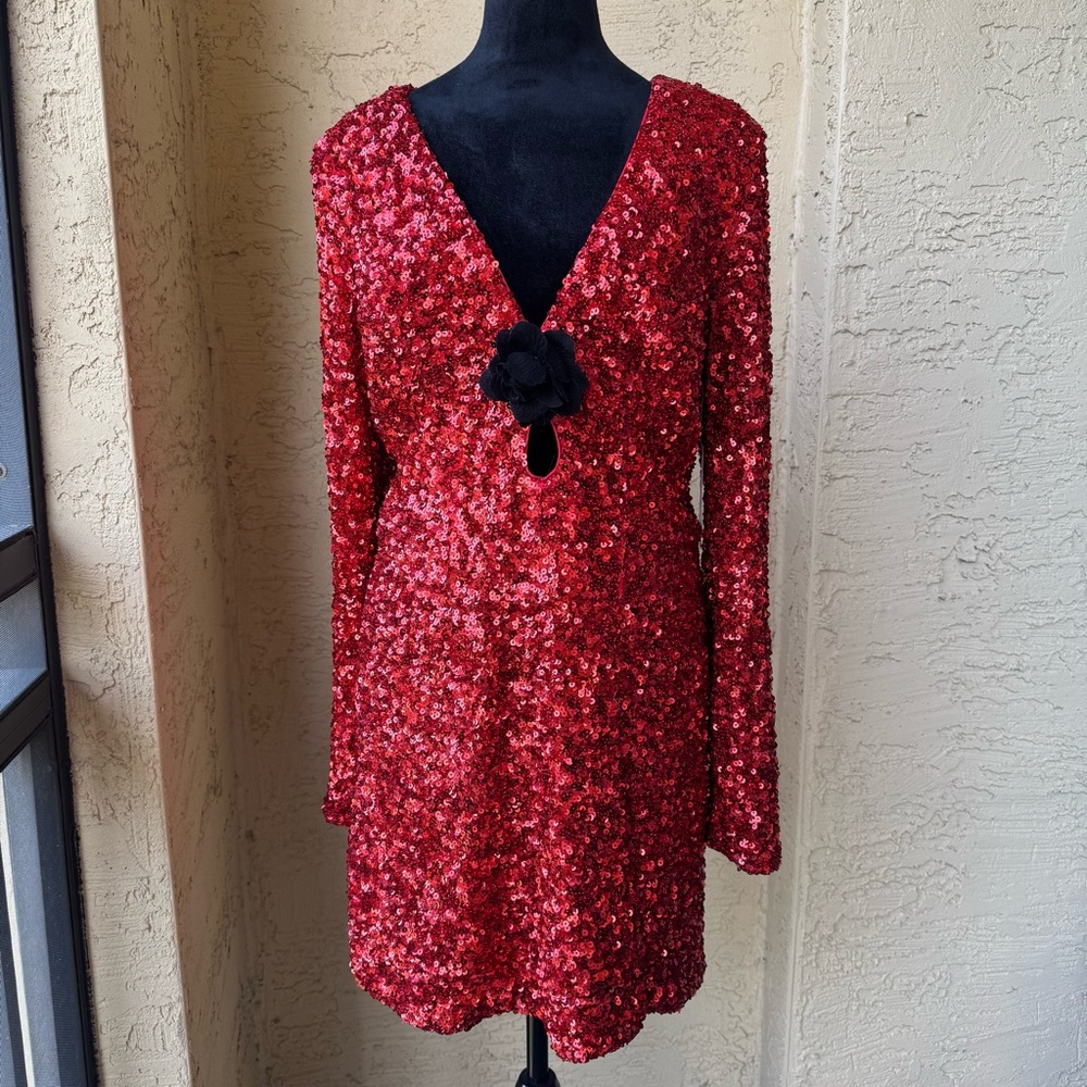 Dress the Population Tula Sequin Mini Dress Sz L Red Rouge Cut out Love - Picture 3 of 14